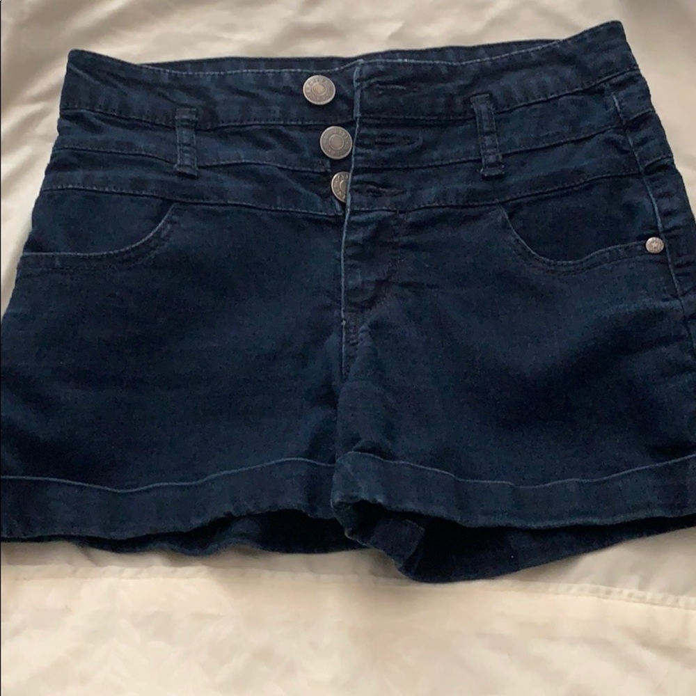 Celebrity pink jean shorts